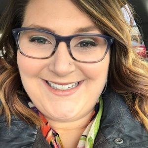 Meet your Posher, Alison